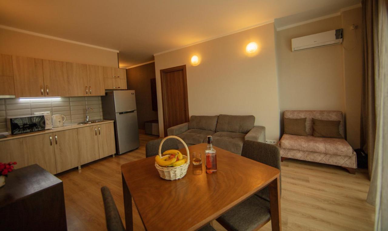 Tower Apartments Batumi Exterior foto