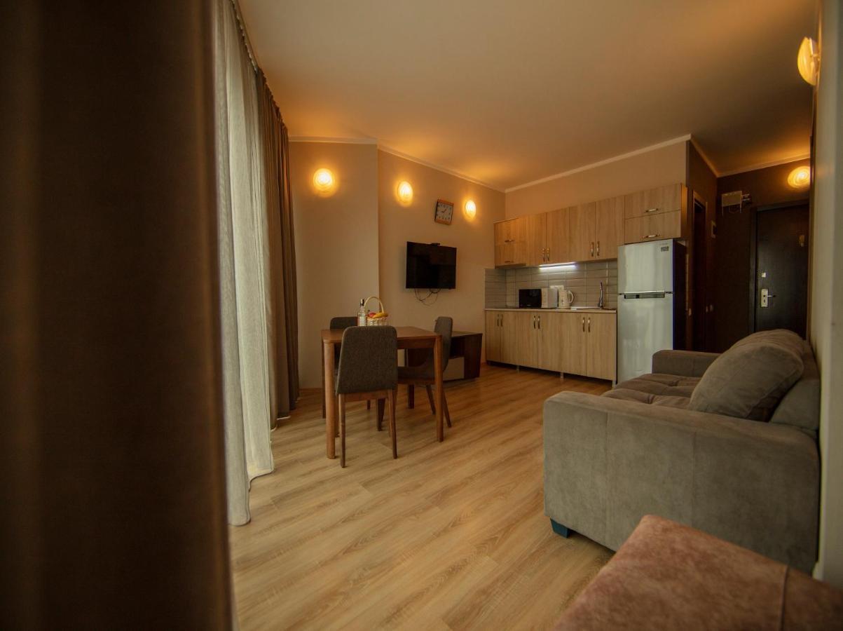 Tower Apartments Batumi Exterior foto