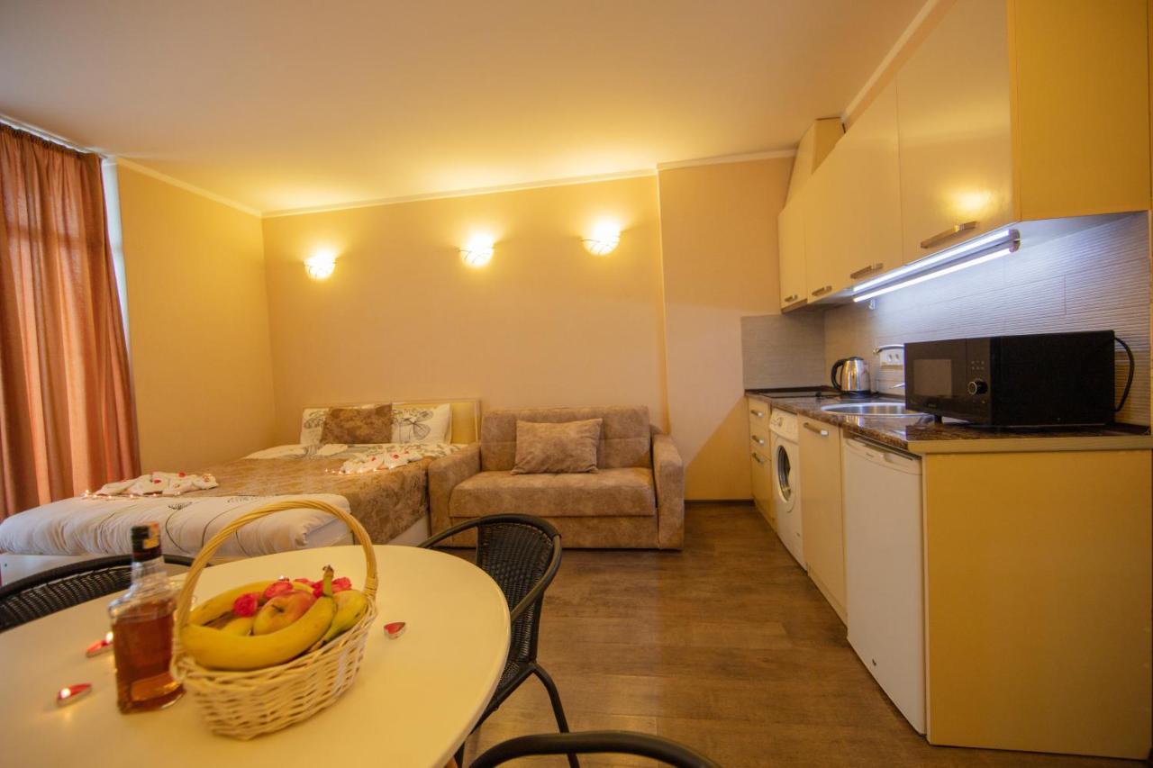 Tower Apartments Batumi Exterior foto