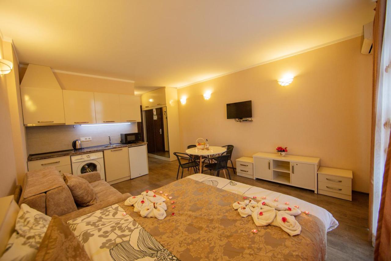 Tower Apartments Batumi Exterior foto
