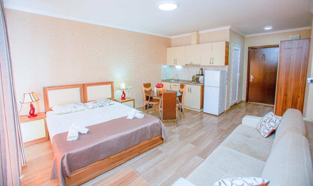Tower Apartments Batumi Exterior foto